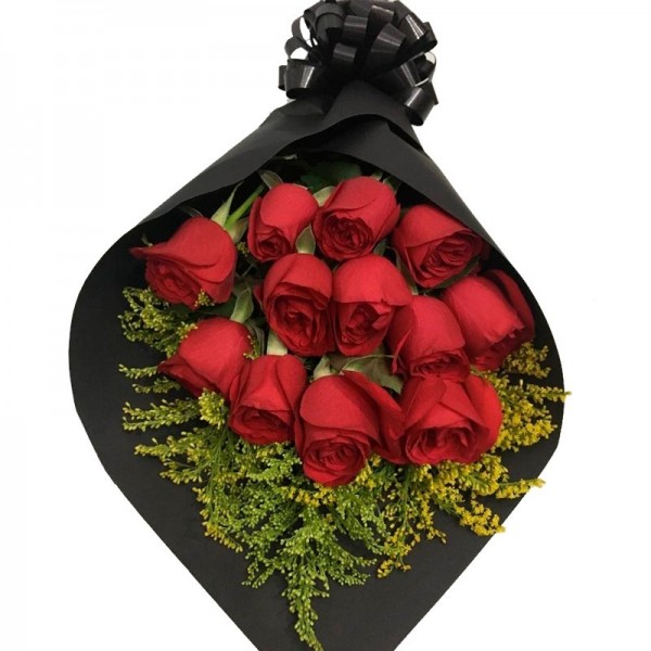 Buquê de Rosas Black Yellow com 12 Rosas